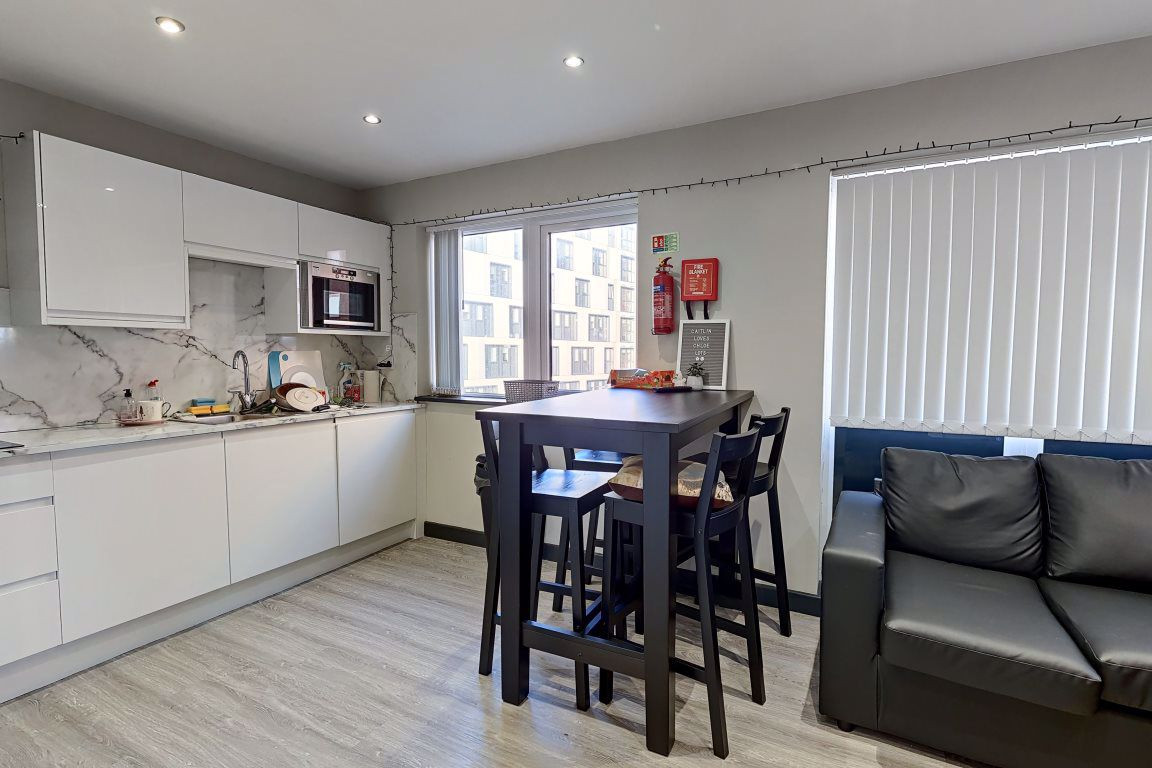 6 bed student house to rent on Vauxhall Road, Liverpool, L3 6BL StuRents