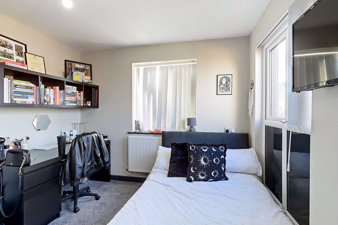 6 bed student house to rent on Vauxhall Road, Liverpool, L3 6BL StuRents