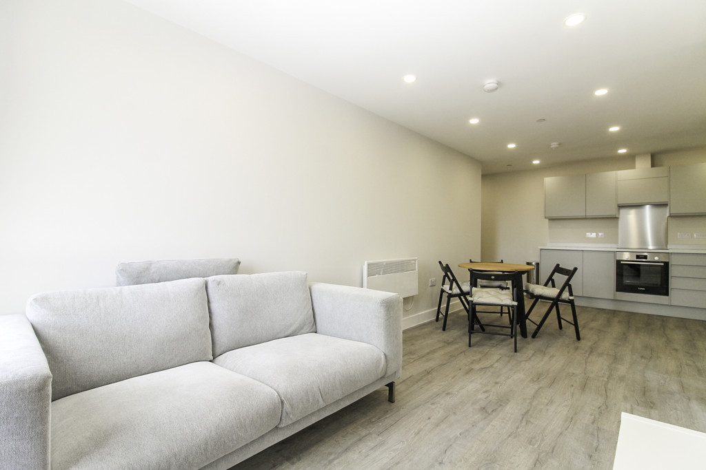 Student studio flat to rent on Stonegate Road, Leeds, LS6 4FL StuRents