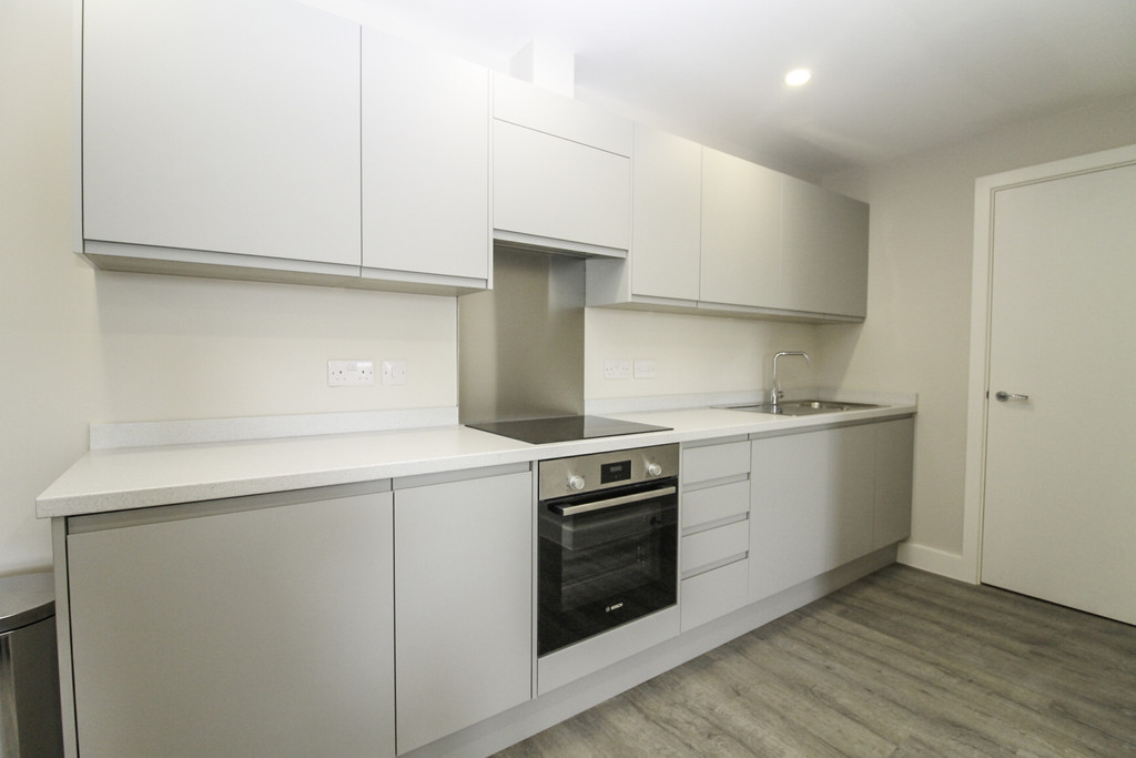 Student studio flat to rent on Stonegate Road, Leeds, LS6 4FL StuRents