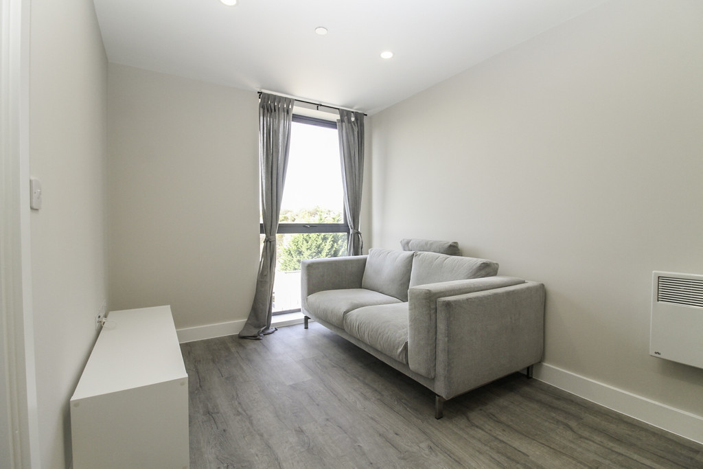 Student studio flat to rent on Stonegate Road, Leeds, LS6 4FL StuRents