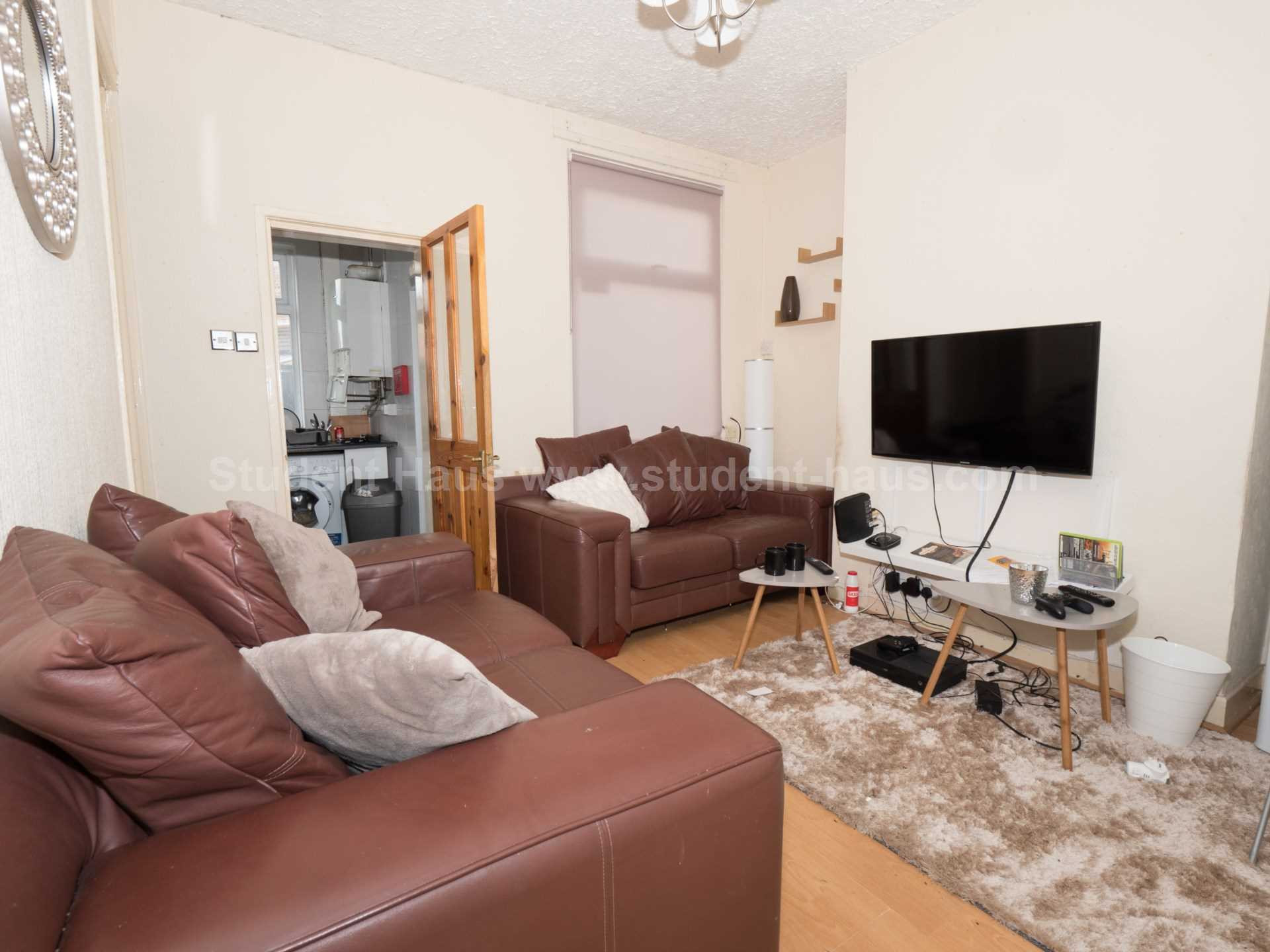 3 bed student house to rent on Gerald Road, Salford, M6 6DH StuRents