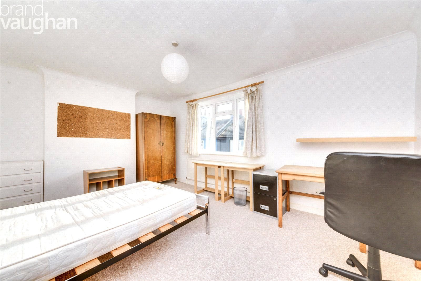 4 bed student house to rent on Bute Street, Brighton, BN2 0EH StuRents