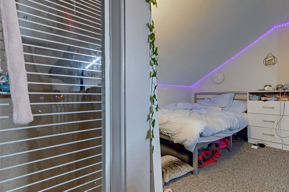 5 bed student house to rent on Weardale Road, Liverpool, L15 5AU StuRents