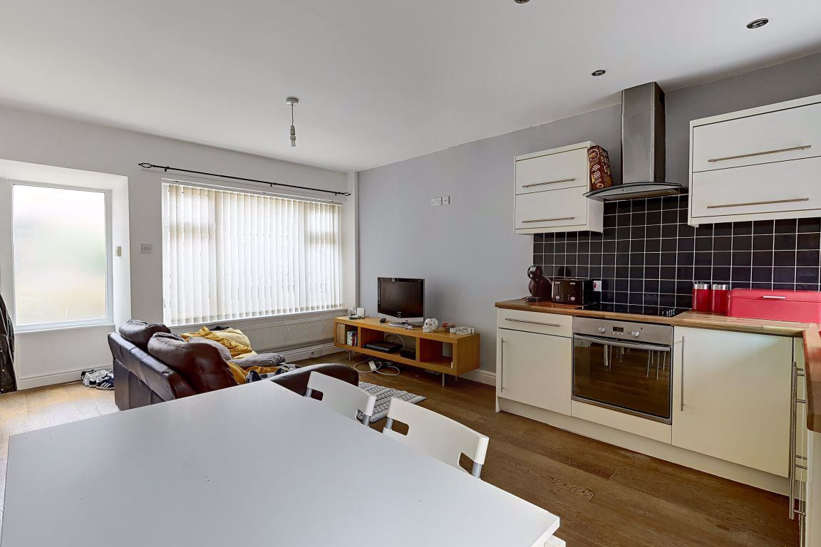 2 bed student house to rent on Gordon Street, Liverpool, L15 0ED StuRents