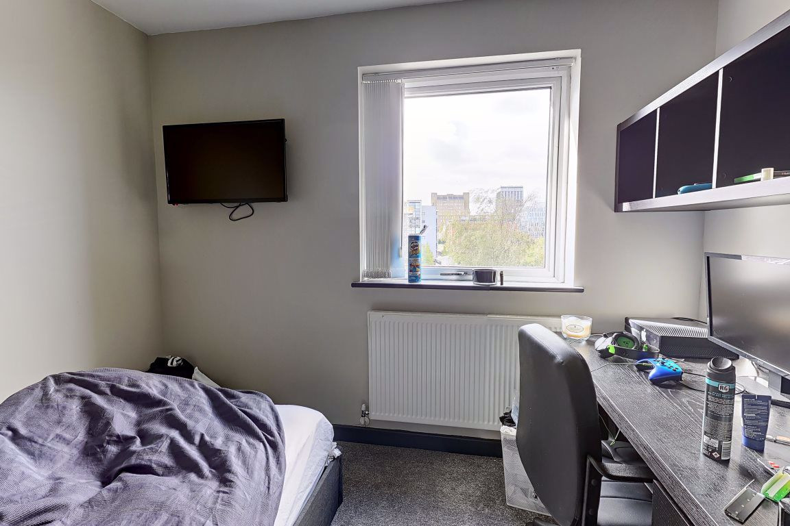 5 bed student house to rent on Vauxhall Road, Liverpool, L3 6BL StuRents