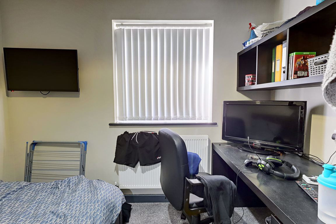 5 bed student house to rent on Vauxhall Road, Liverpool, L3 6BL StuRents