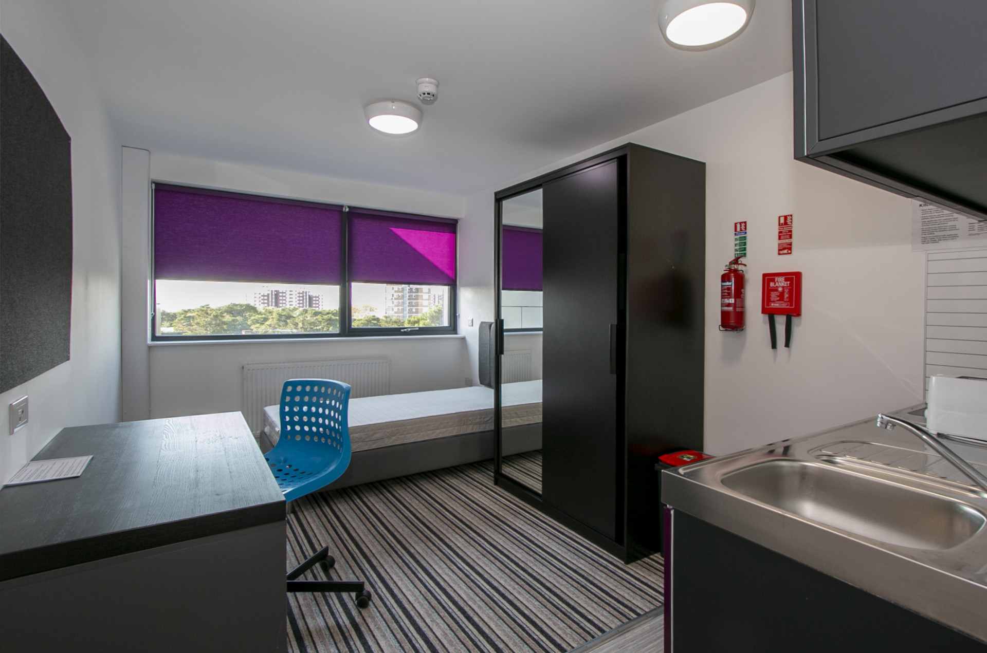 Studios student flat to rent on Bath Road, Bournemouth, BH1 2PE StuRents