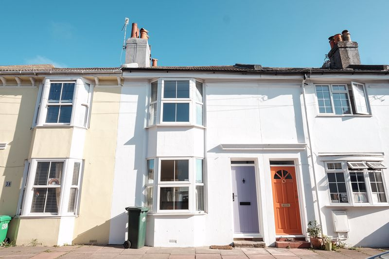 3 bed student house to rent on Toronto Terrace, Brighton, BN2 9UX