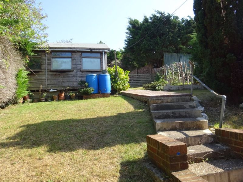 5 bed student house to rent on Crabtree Avenue, Brighton, BN1 8DG