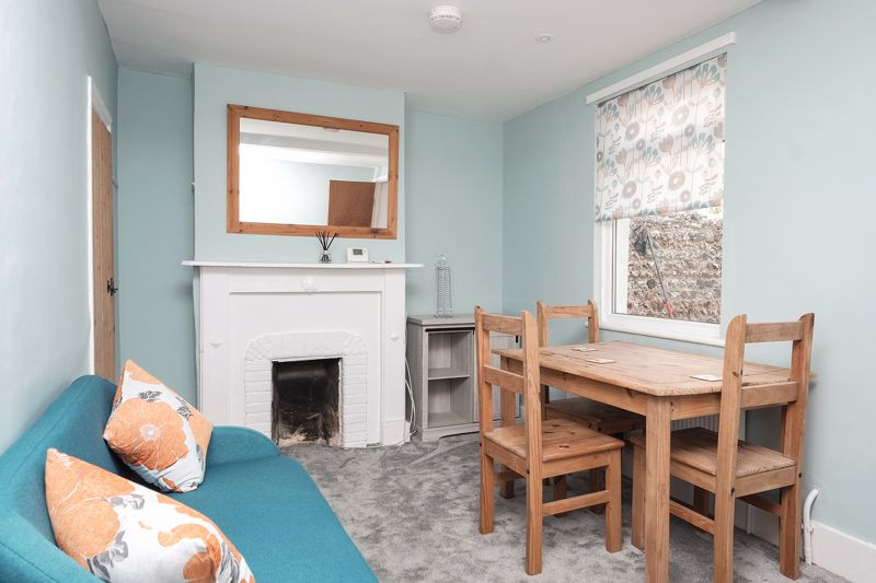 3 bed student house to rent on Toronto Terrace, Brighton, BN2 9UX