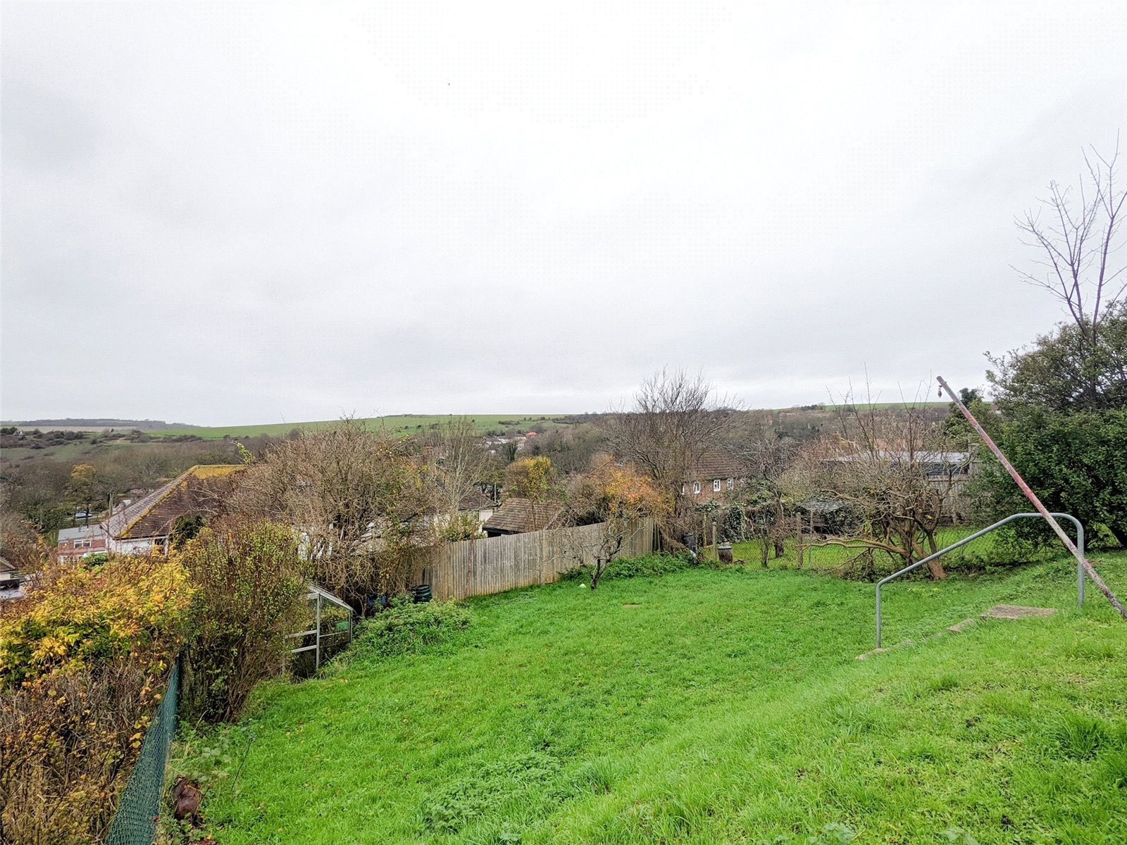 3 bed student house to rent on Auckland Drive, Brighton, BN2 4JD StuRents