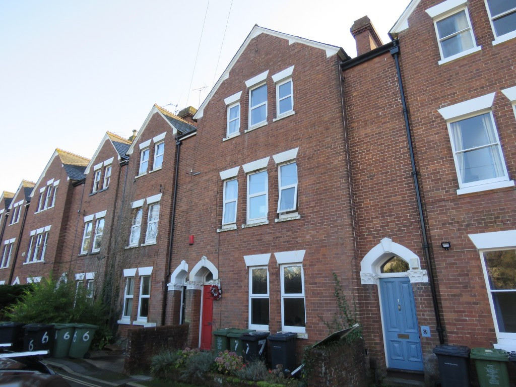 6 bed student house to rent on 7 Woodbine Terrace, Exeter, EX4 4LJ