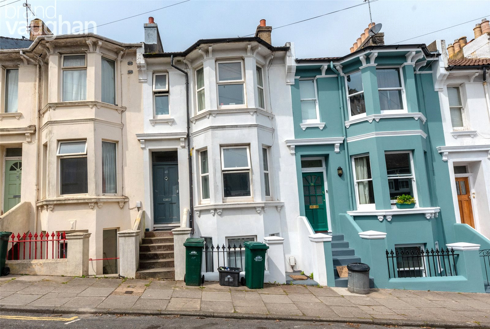 4 bed student house to rent on Bentham Road, Brighton, BN2 9XD StuRents