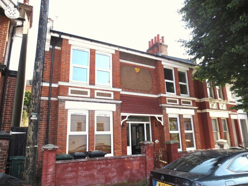 6 bed student house to rent on Riley Road, Brighton, BN2 4AH StuRents