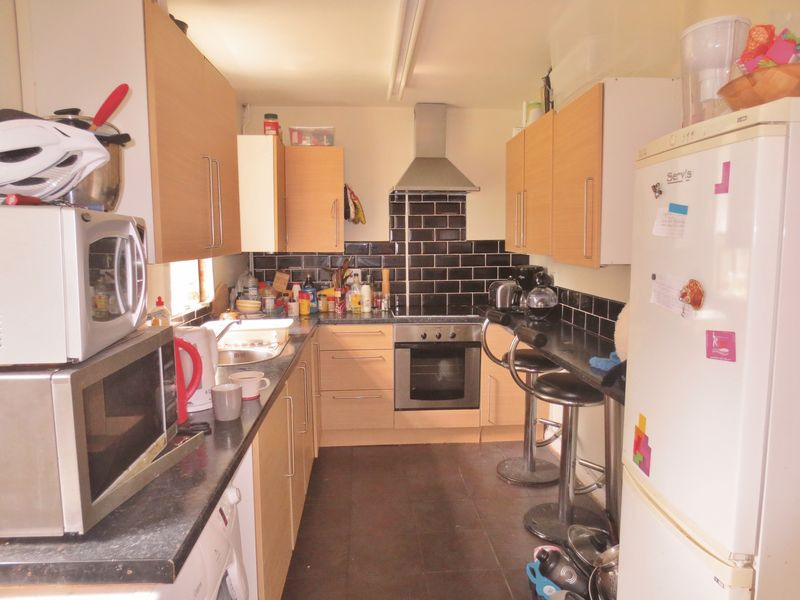 5 bed student house to rent on Ringmer Drive, Brighton, BN1 9HW StuRents