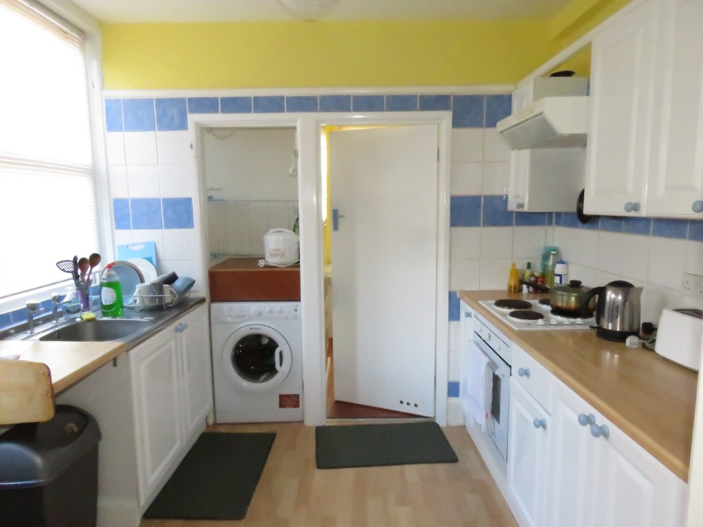 2 bed student house to rent on Lower Flat, 1 Denmark Road, Exeter, EX1