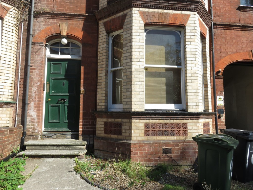 4 bed student house to rent on Pennsylvania Road, Exeter, EX4 6BH StuRents