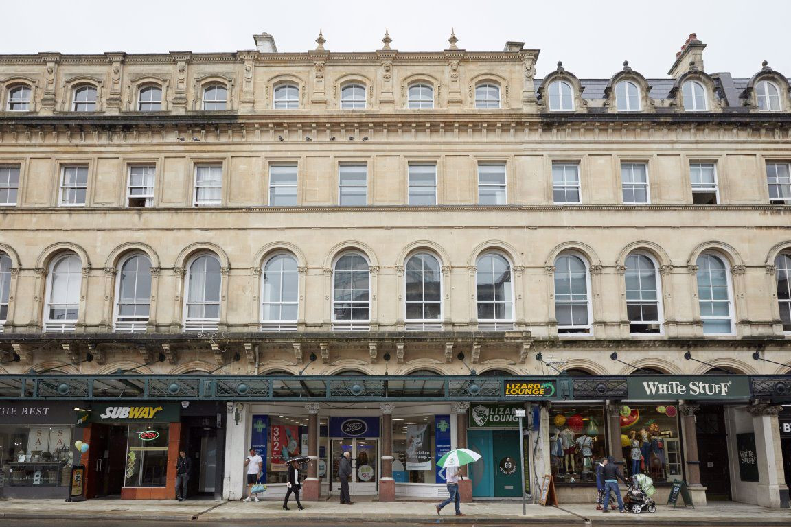 Student studio flat to rent on Queens Road, Bristol, BS8 1QU StuRents