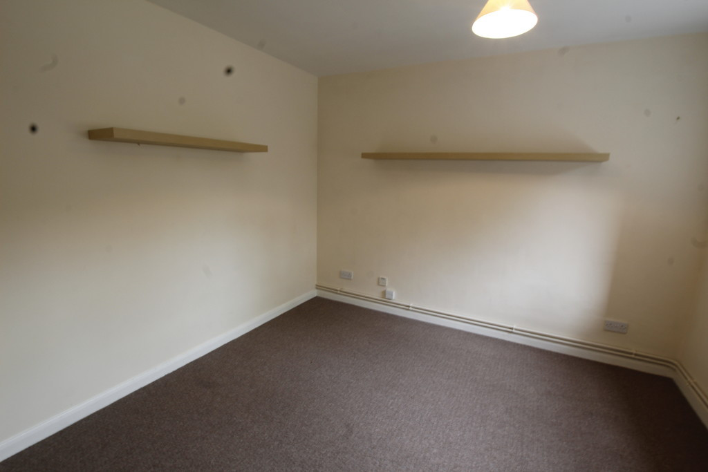 2 bed student house to rent on Main Street, East Leake, LE12 6PG StuRents