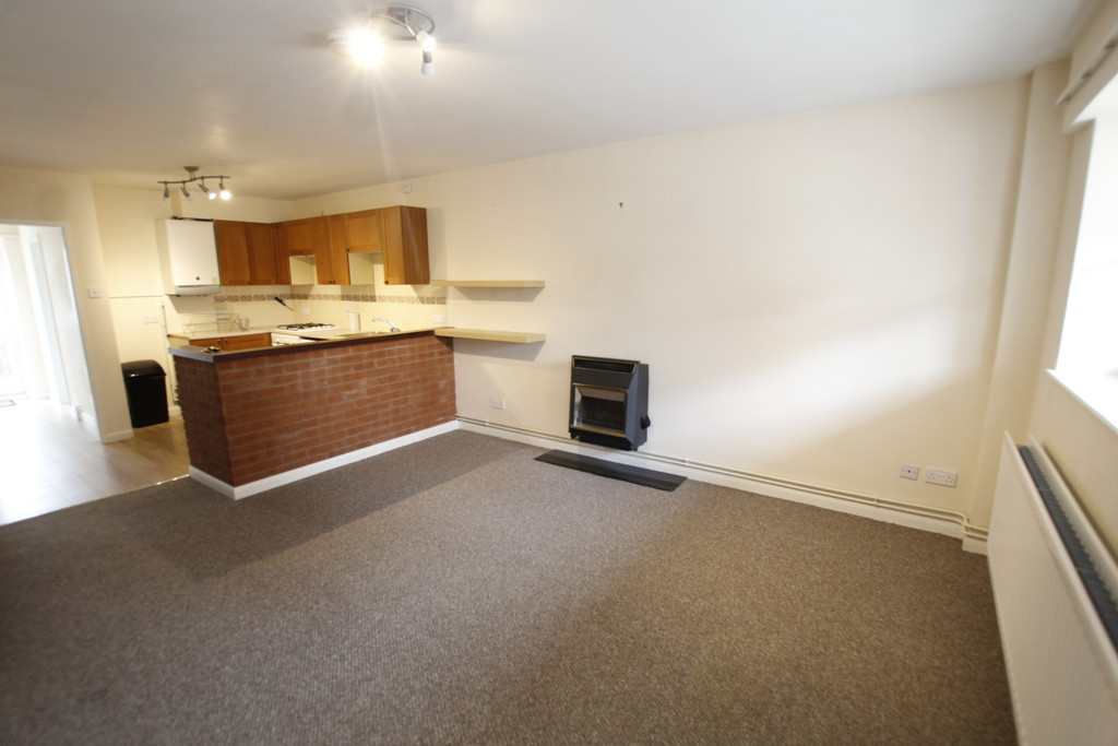 2 bed student house to rent on Main Street, East Leake, LE12 6PG StuRents