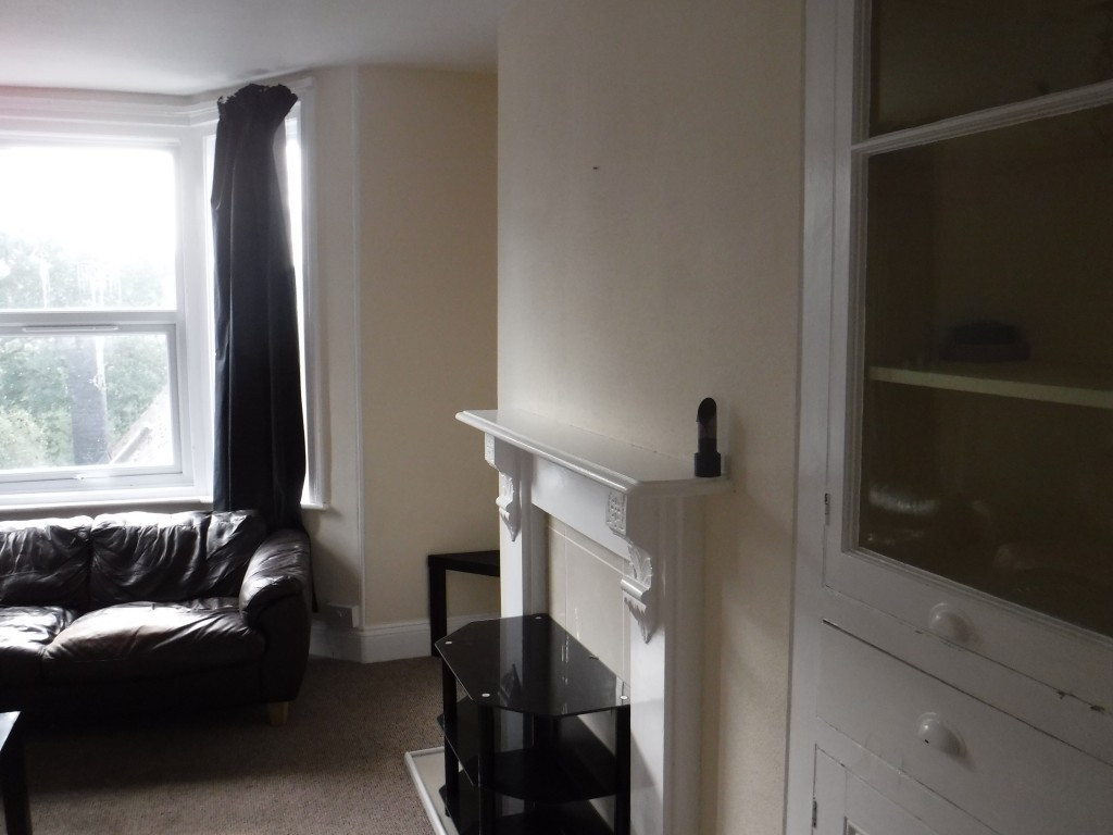 7 bed student house to rent on St Davids, Exeter, EX4 4DZ StuRents