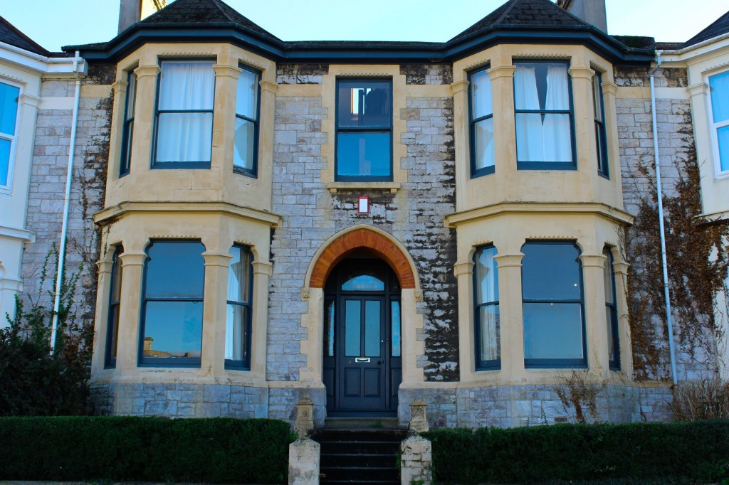 9 bed student house to rent on Gordon Terrace, Plymouth, PL4 6EP StuRents