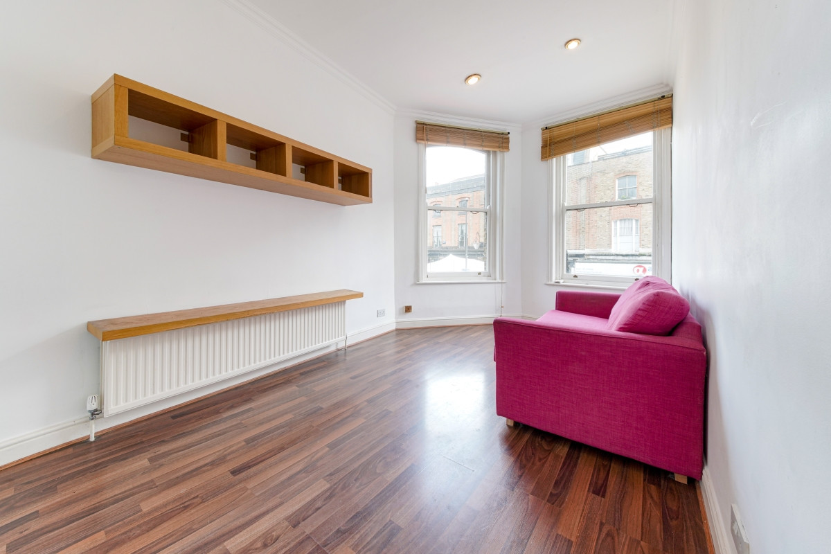 2 bed student house to rent on Hornsey Road, London, N19 3QL StuRents