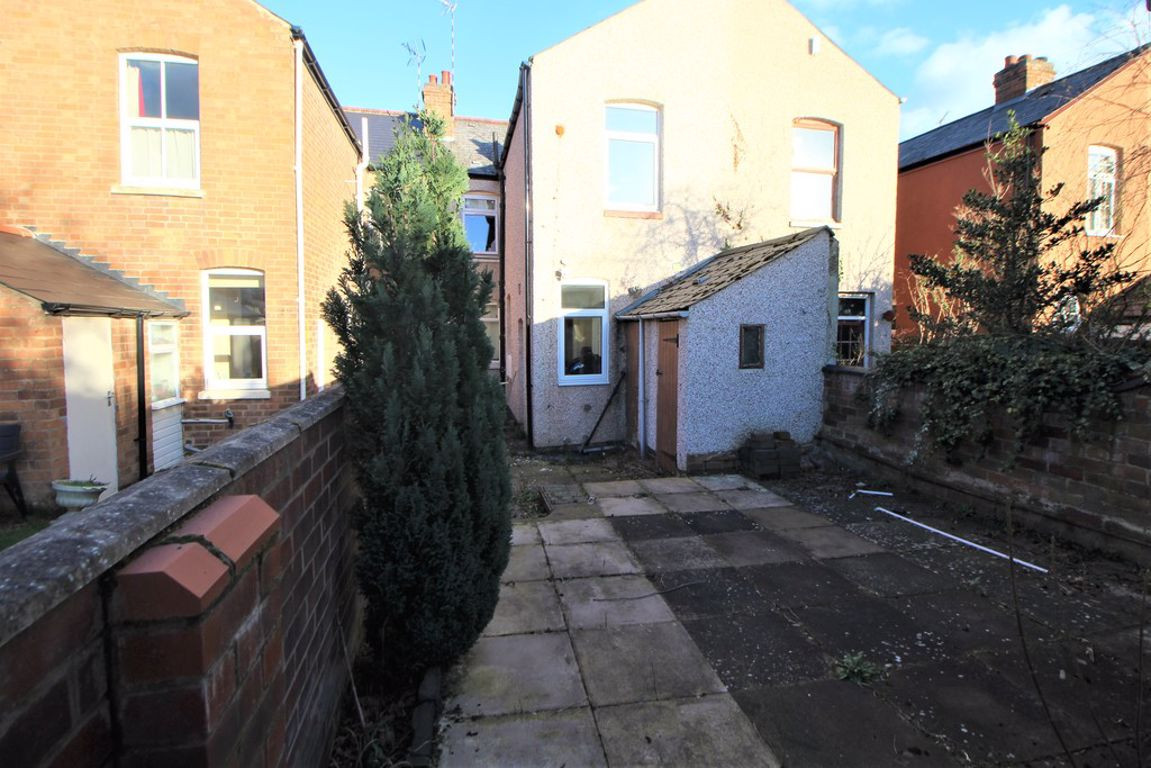 Student studio flat to rent on Harefield Road, Coventry, CV2 4BT StuRents