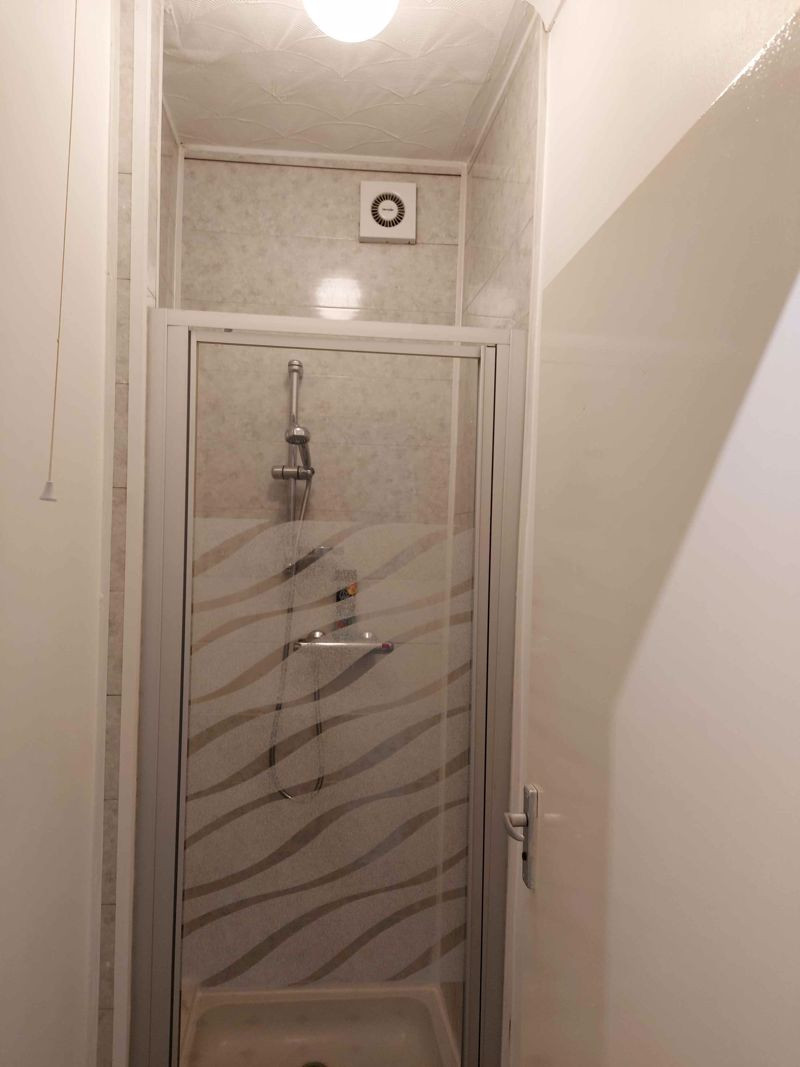 6 bed student house to rent on Victoria Park, Bristol, BS16 2HJ StuRents