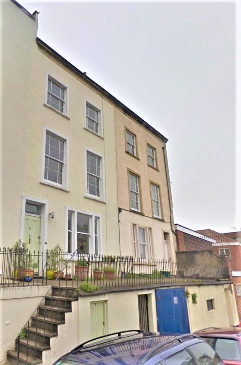 3 bed student house to rent on Clifton Park Road, Bristol, BS8 3HL