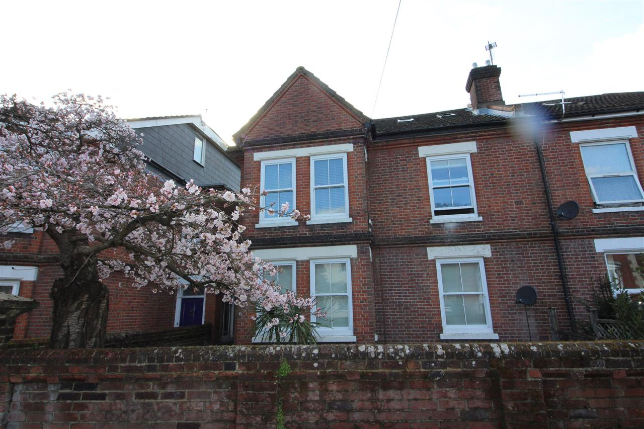 Student studio flat to rent on Westridge Road, Southampton, SO17 2HN StuRents