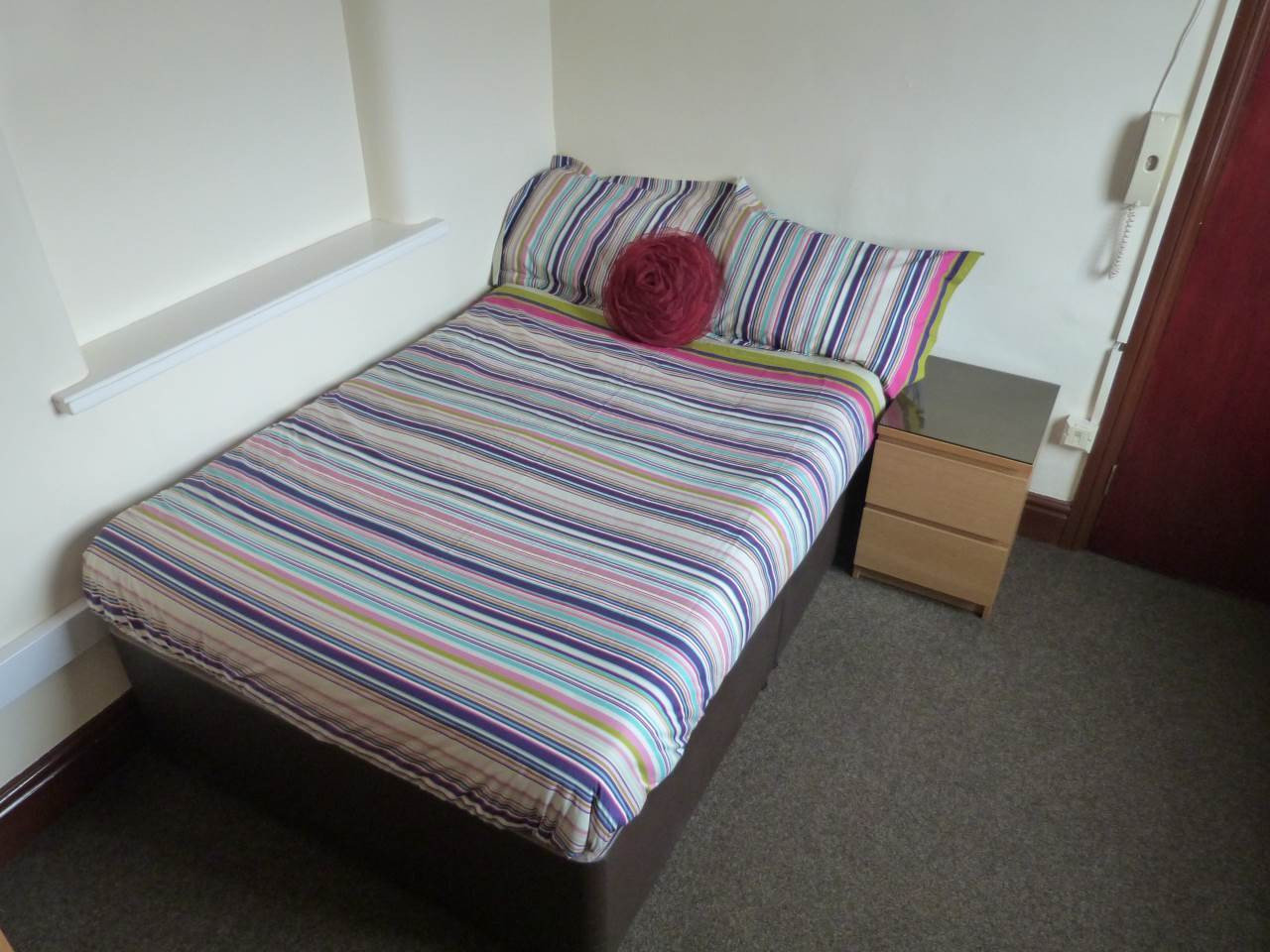 4 bed student house to rent on KNOWSLEY ROAD, Ormskirk, L39 4RB StuRents