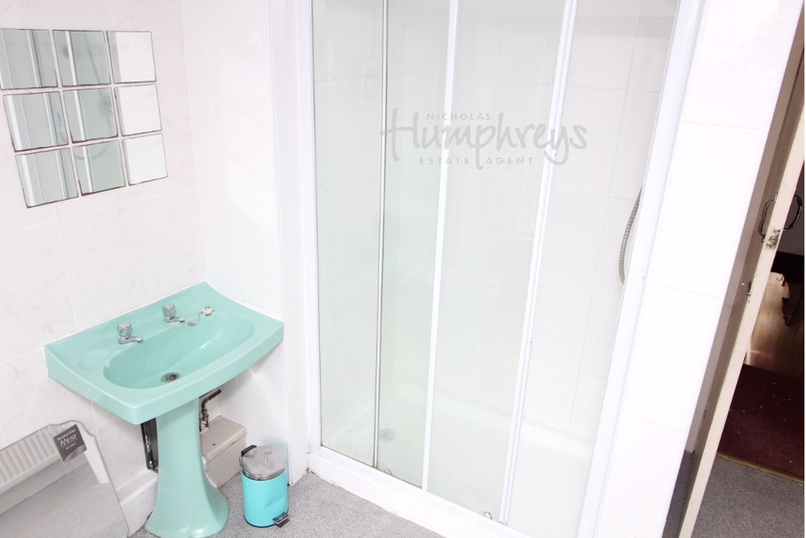 4 bed student house to rent on Spooner Road, Sheffield, S10 5BN StuRents