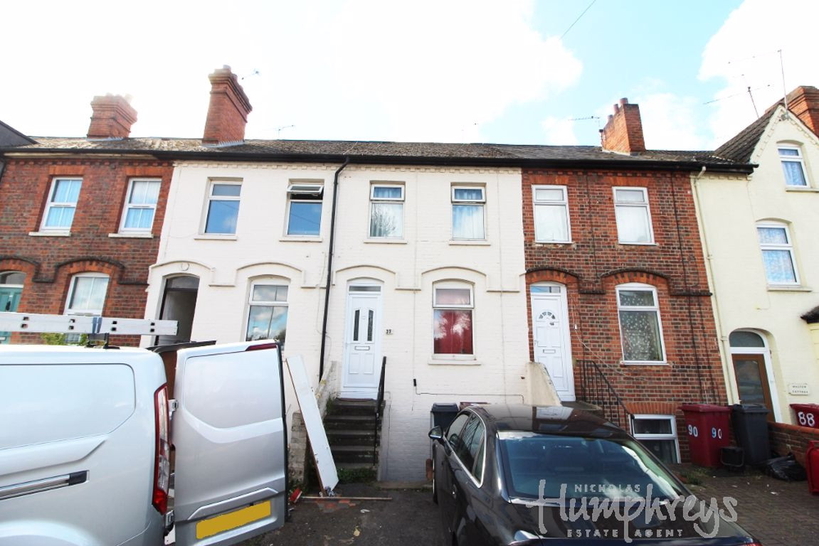 4 bed student house to rent on Addington Road, Reading, RG1 5PX StuRents