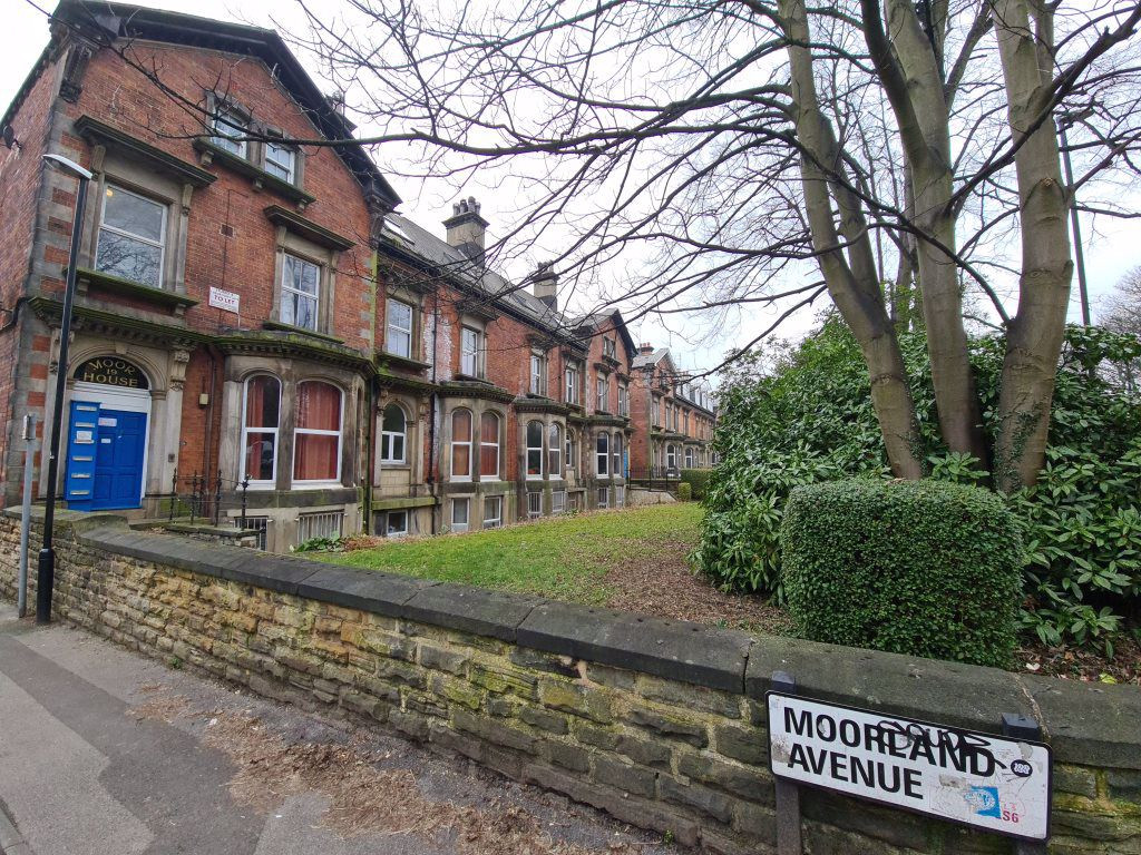 1 bed student house to rent on Moorland Road, Leeds, LS6 1AL StuRents