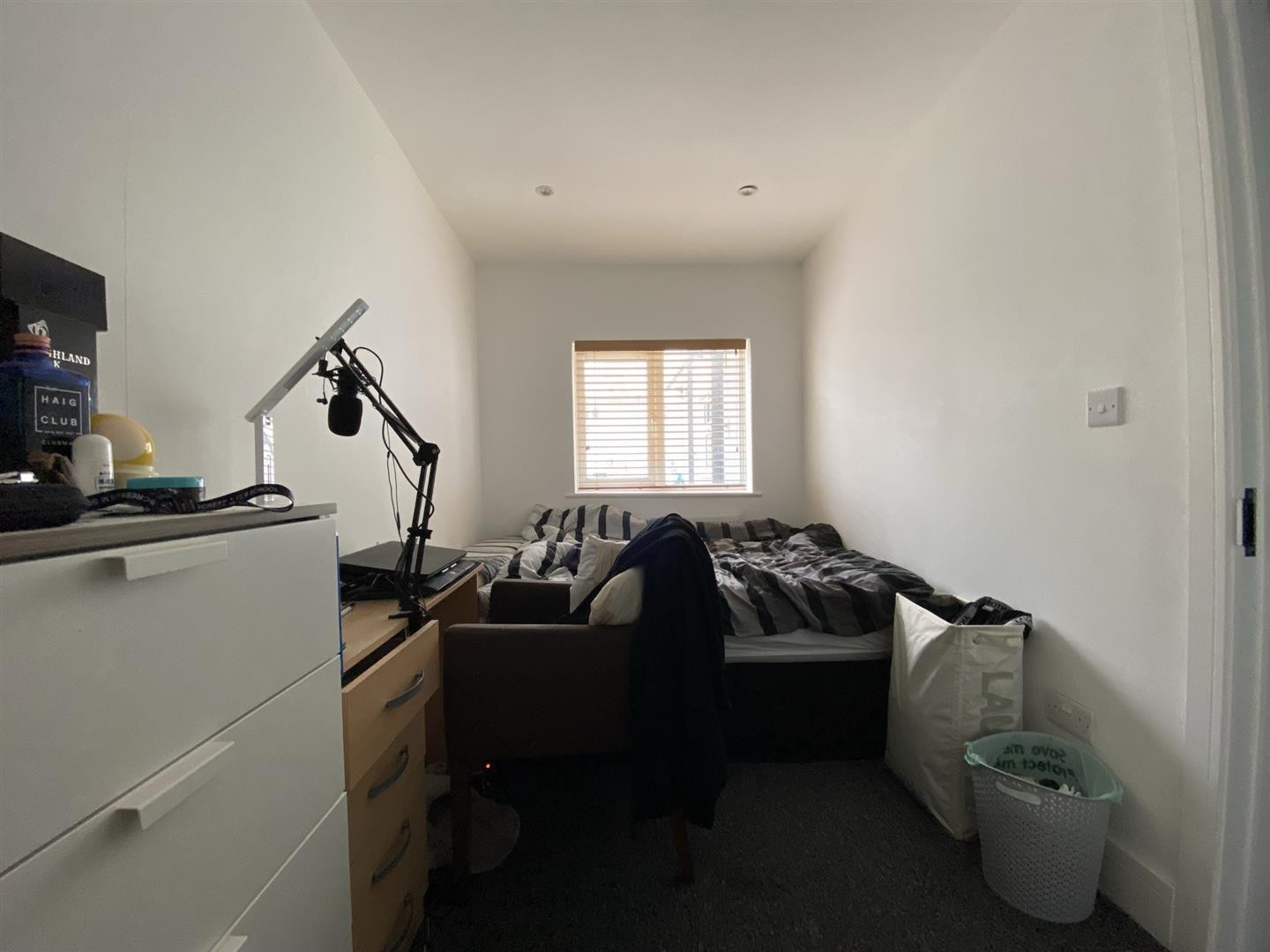 6 bed student house to rent on Arnold Street, Brighton, BN2 9XT StuRents