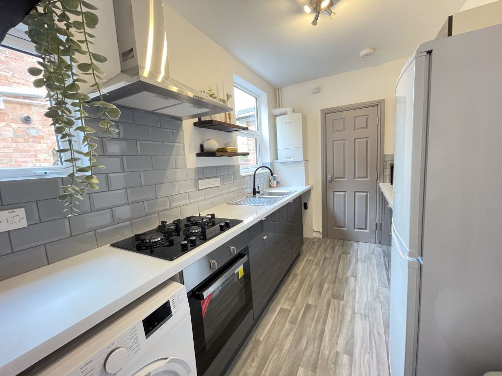 Student studio flat to rent on Herbert Street, Loughborough, LE11 1NU ...