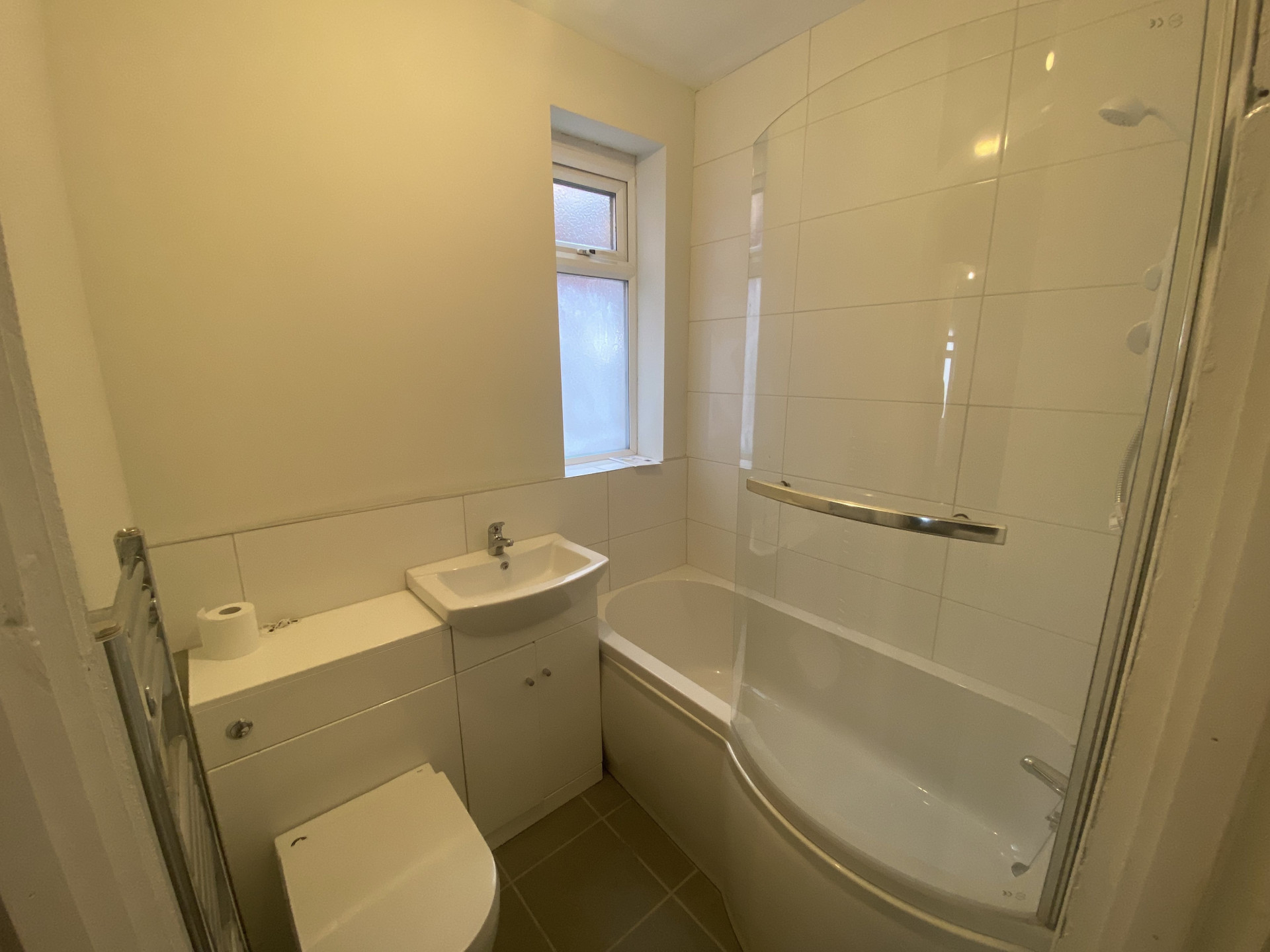 6 bed student house to rent on East Park Road, Leicester, LE5 5HL