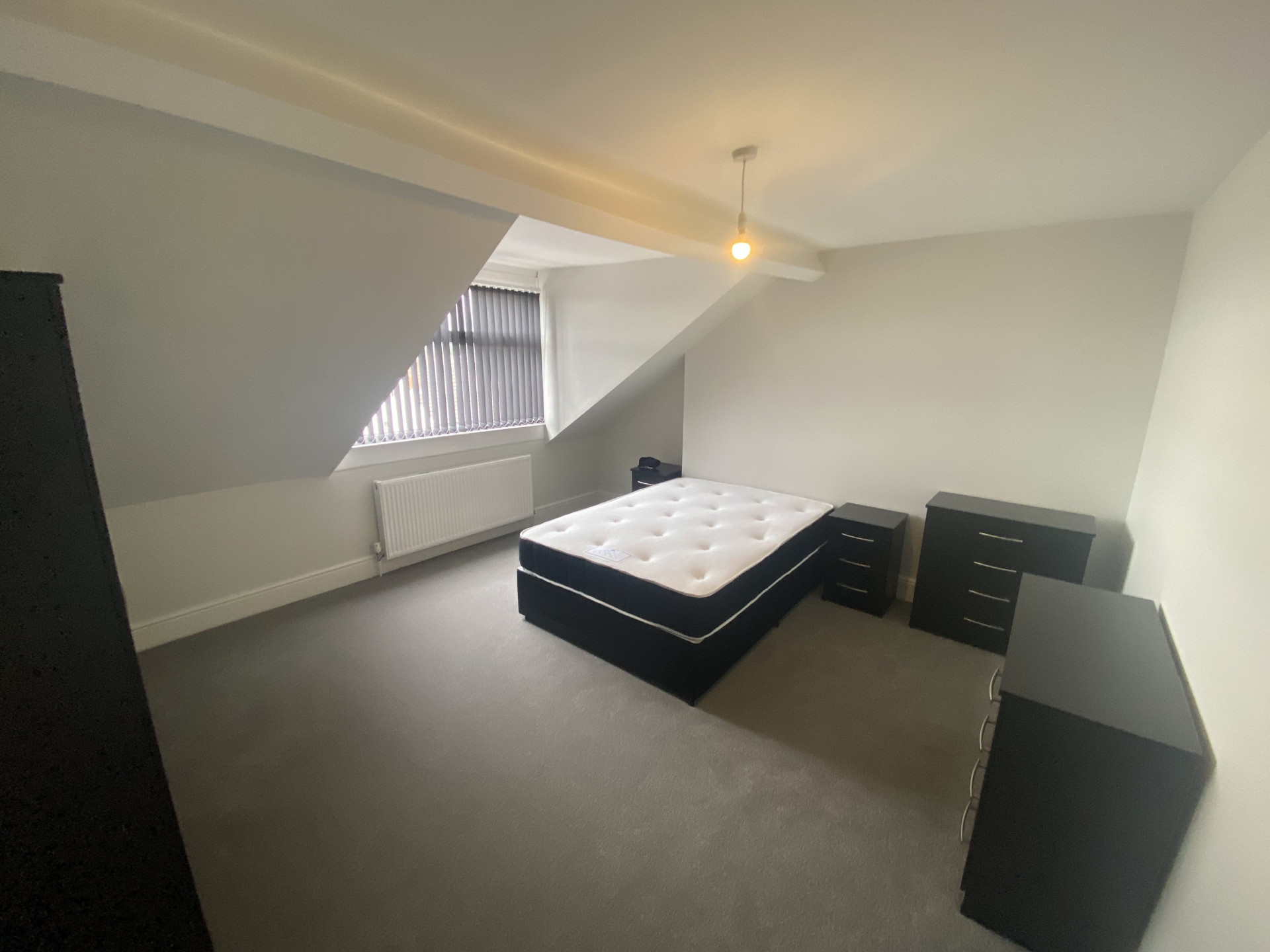 6 bed student house to rent on East Park Road, Leicester, LE5 5HL