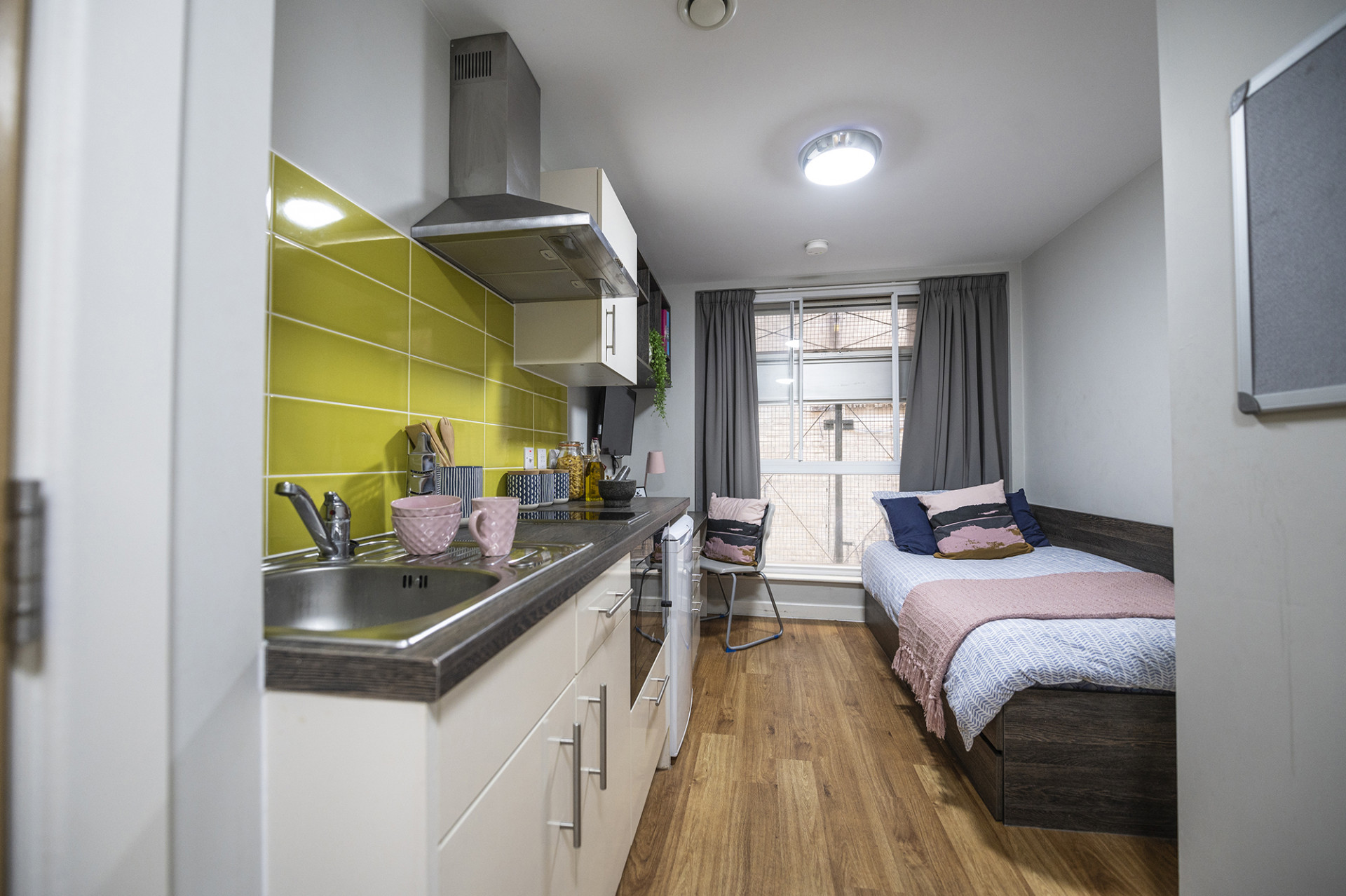 Studio student flat to rent on Stanley Street, Liverpool, L1 6AA StuRents