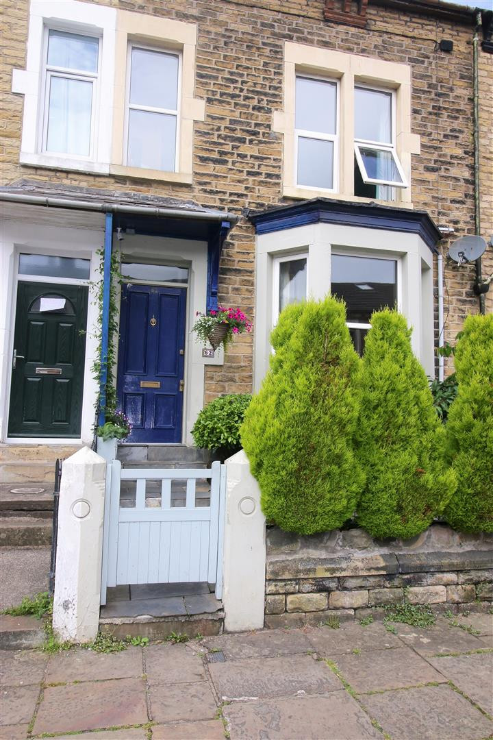 6 bed student house to rent on Blades Street, Lancaster, LA1 1TS StuRents