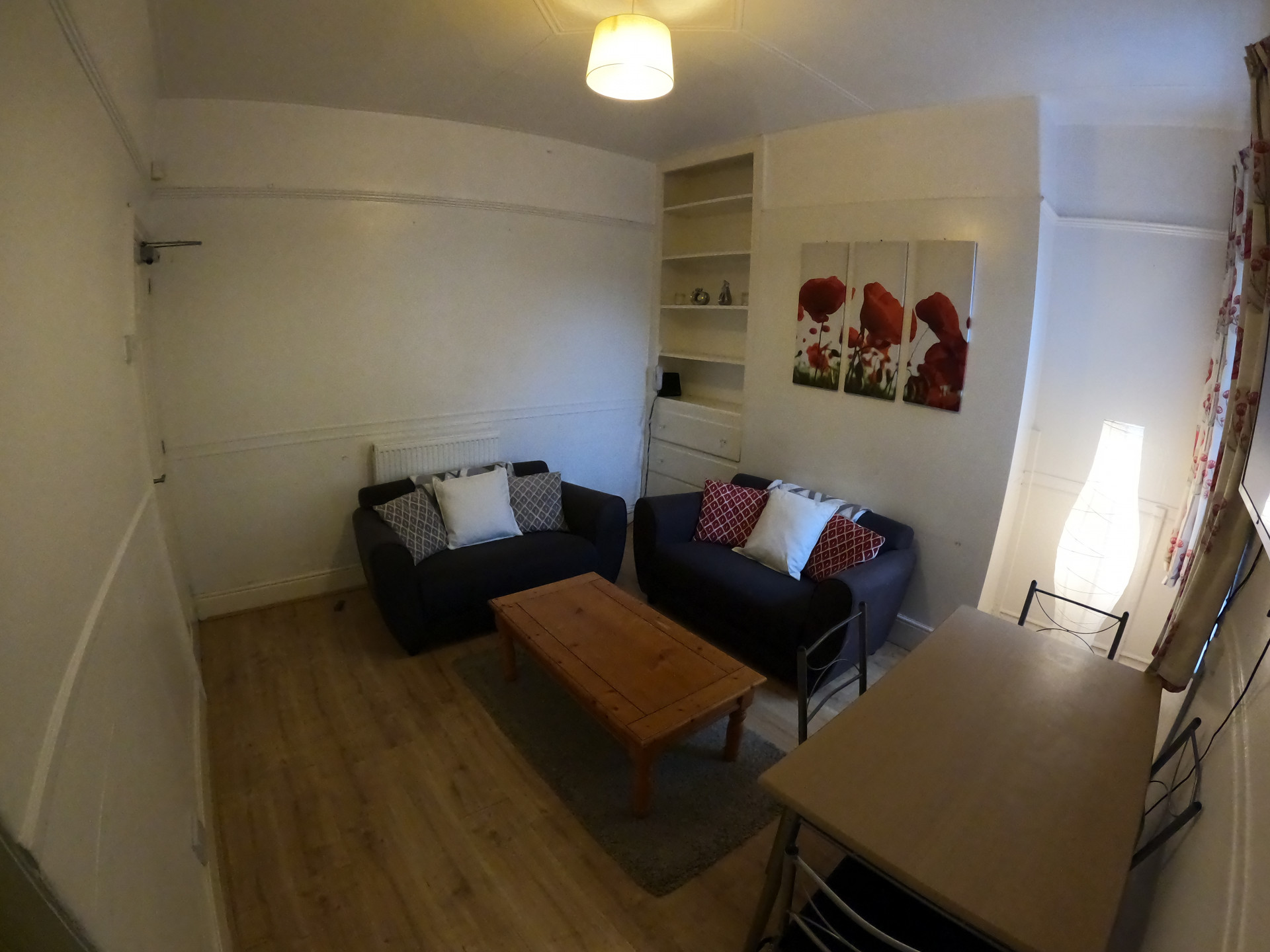 2 bed student house to rent on Raglan Street, Hull, HU5 2JA StuRents