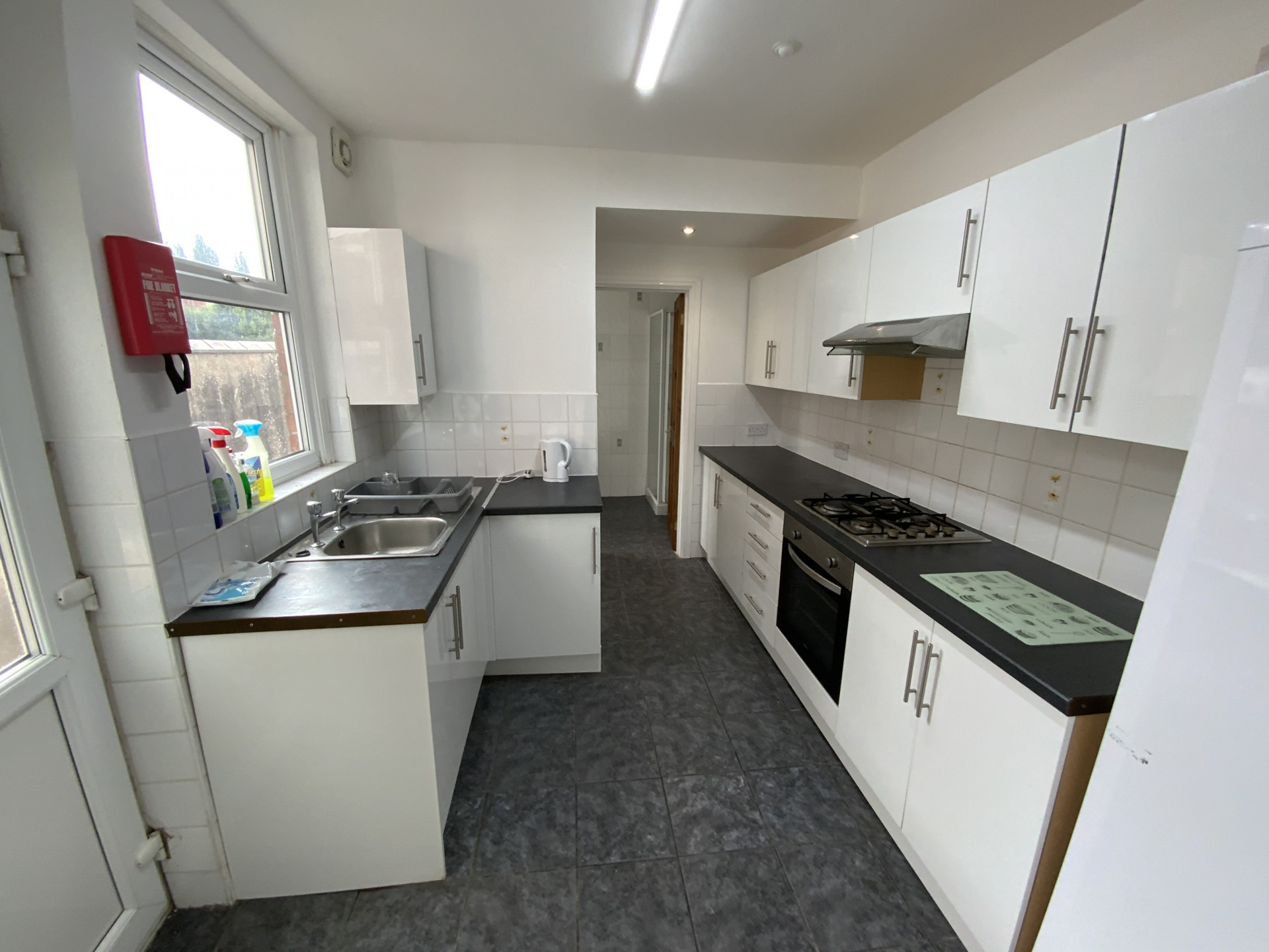 4 bed student house to rent on Cambridge Street, Stafford, ST16 3PG