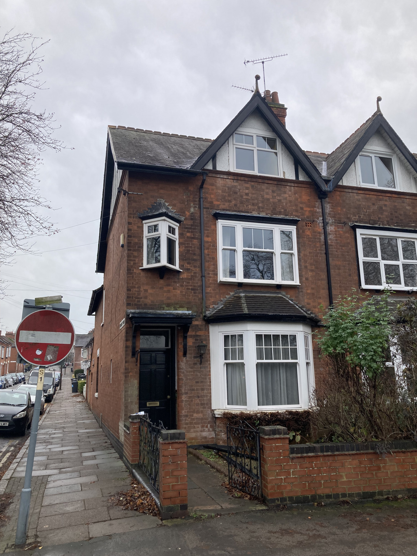 6 bed student house to rent on Victoria Park Road, Leicester, LE2 1XF