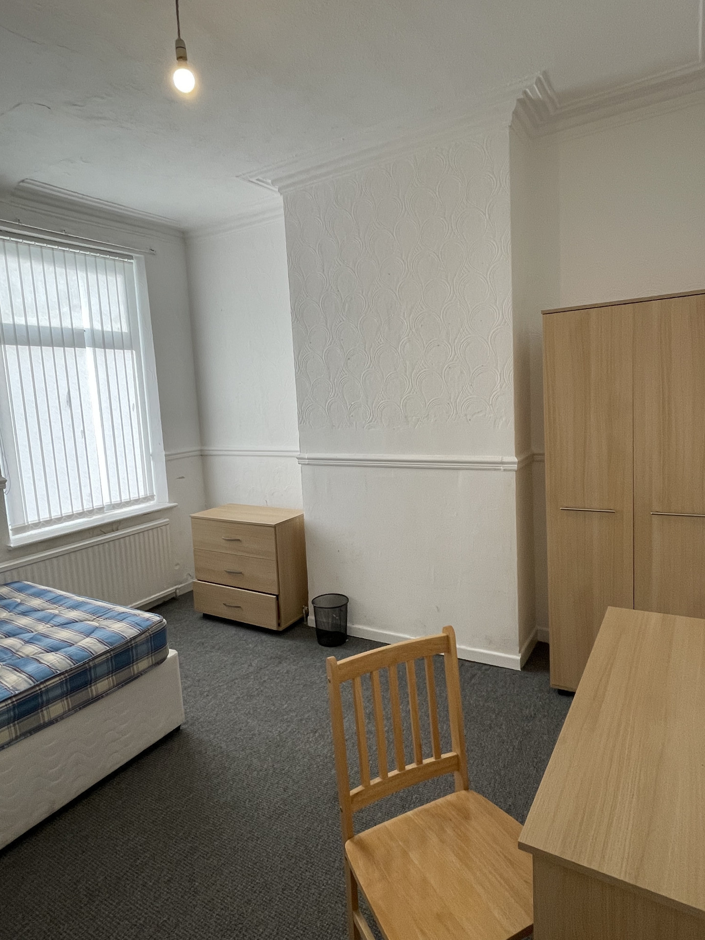 5 bed student house to rent on Nelson Street, Salford, M7 1NB StuRents