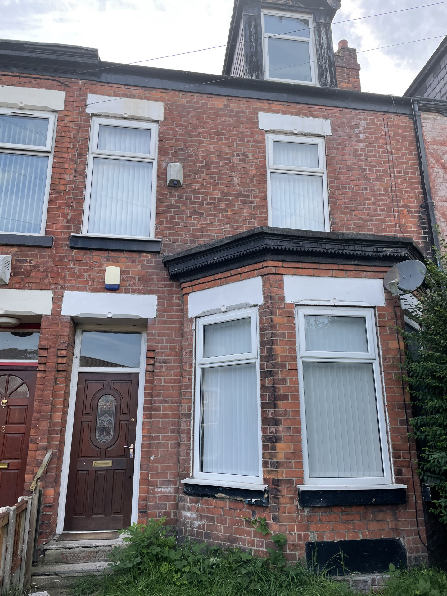 5 bed student house to rent on Nelson Street, Salford, M7 1NB StuRents