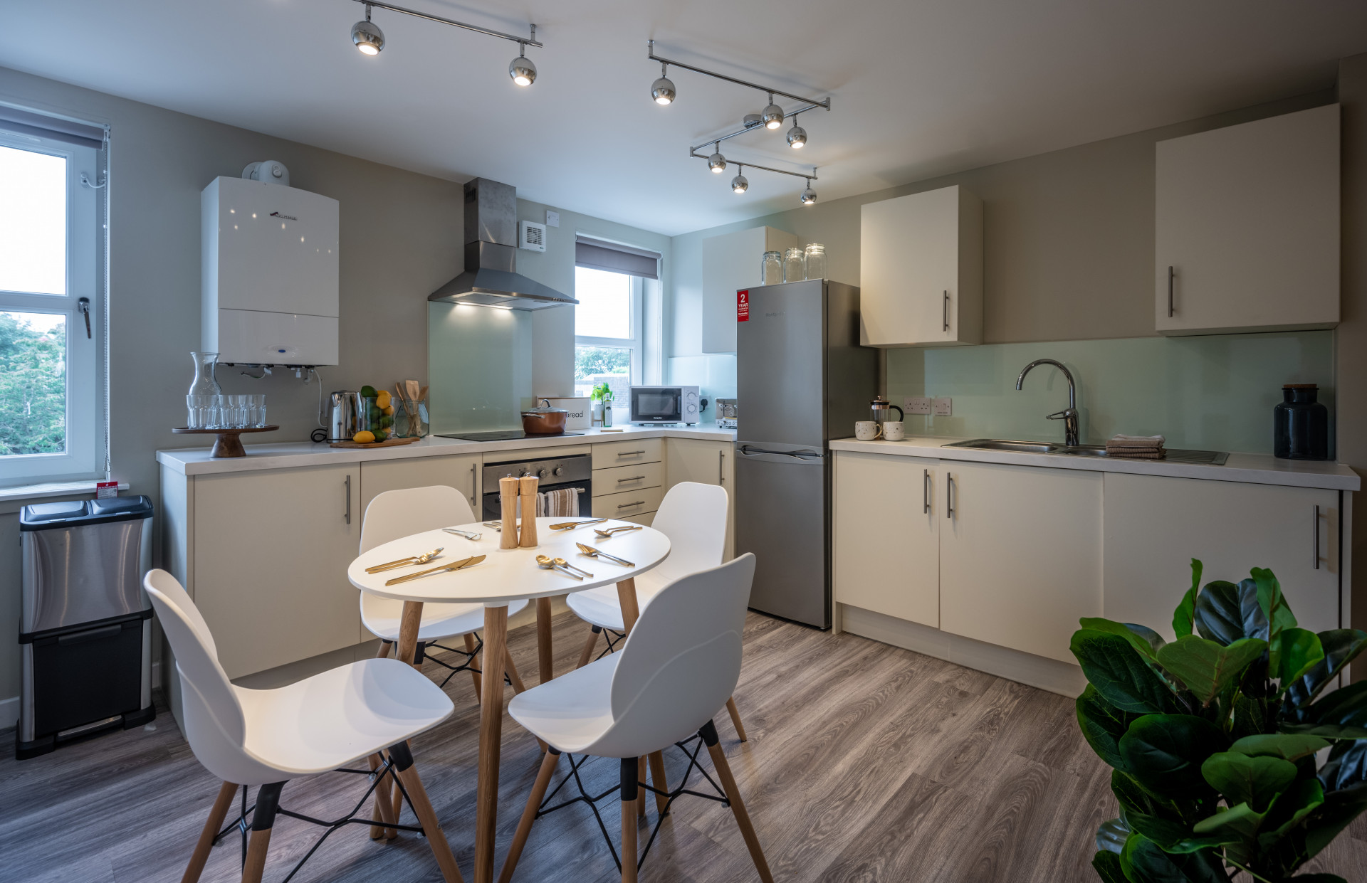 3 Bed Standard student 3 bed flat to rent on Roseangle, Dundee, DD1 4LS StuRents