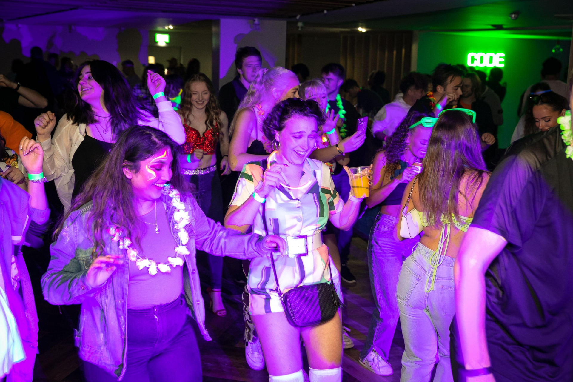 Superior Penthouse Standard Double Studio student flat to rent on Western Road, Leicester, LE3