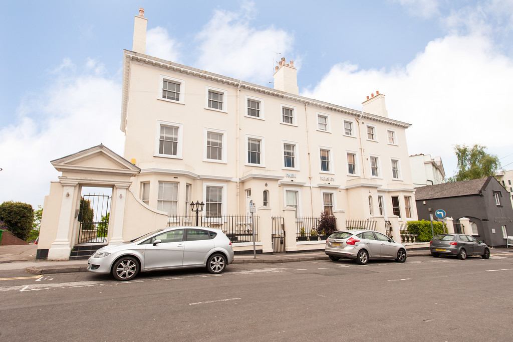 2 bed student house to rent on The Ropewalk, Nottingham, NG1 5DT StuRents